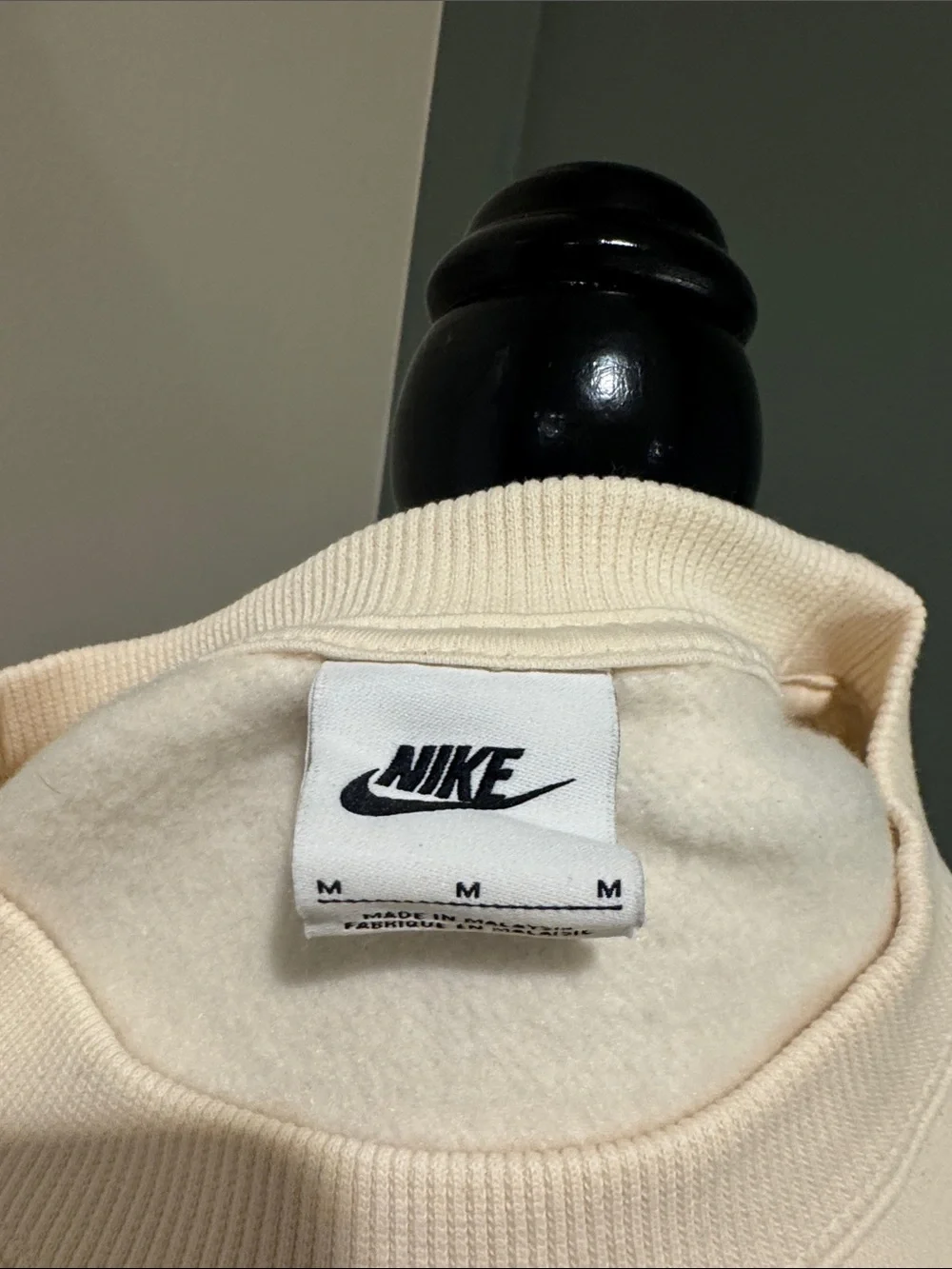 Nike Cream Cropped USA 🇺🇸 Olympic Sweatshirt - Picture 6 of 7